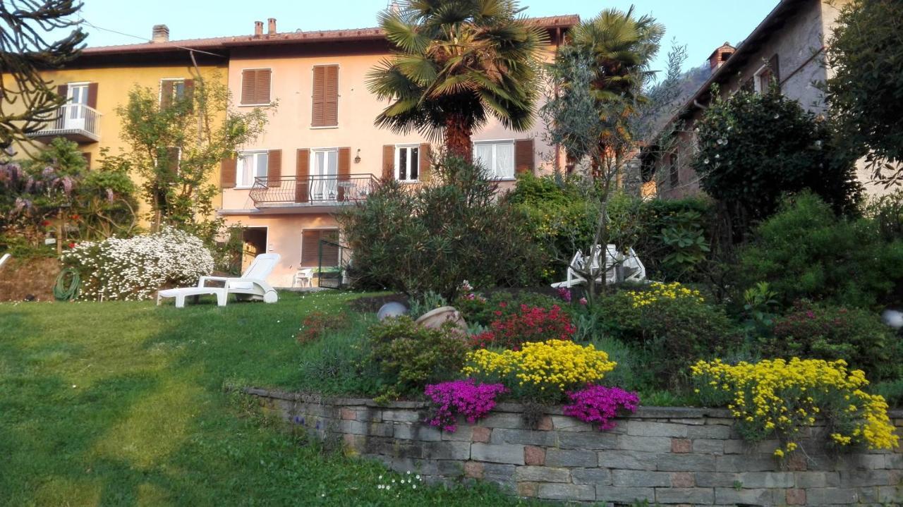 Giardino Apartment Porto Valtravaglia Exterior foto